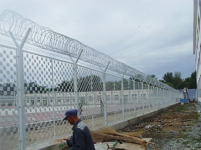 左贡县监狱隔离网