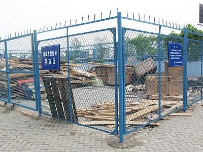 余江区钢板网护栏