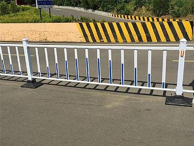 余江区交通护栏